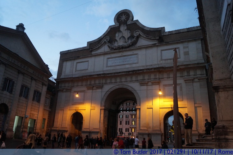 Photo ID: 021291, The Porta del Popolo, Rome, Italy