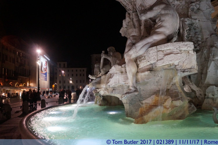 Photo ID: 021389, Fontana dei Fiumi, Rome, Italy
