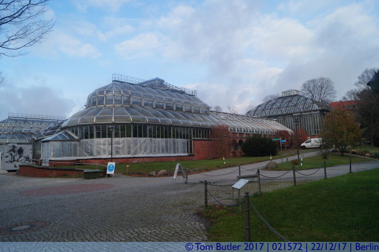 Photo ID: 021572, Greenhouses, Berlin, Germany
