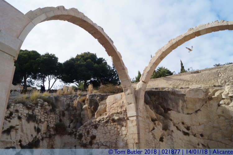 Photo ID: 021877, Inside the chapel ruins, Alicante, Spain