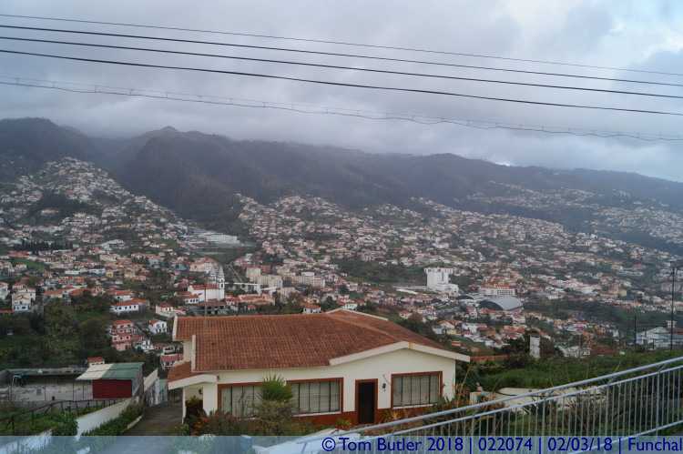 Photo ID: 022074, Mountains and clouds, Funchal, Portugal