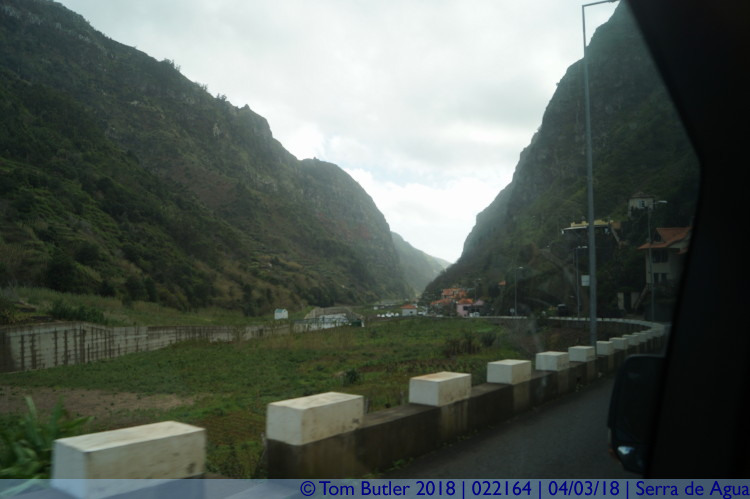 Photo ID: 022164, Coming down the valley, Serra De Agua, Portugal