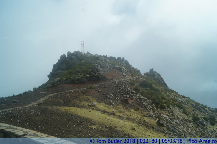 Photo ID: 022180, Mists starting to clear, Pico Areeiro, Portugal
