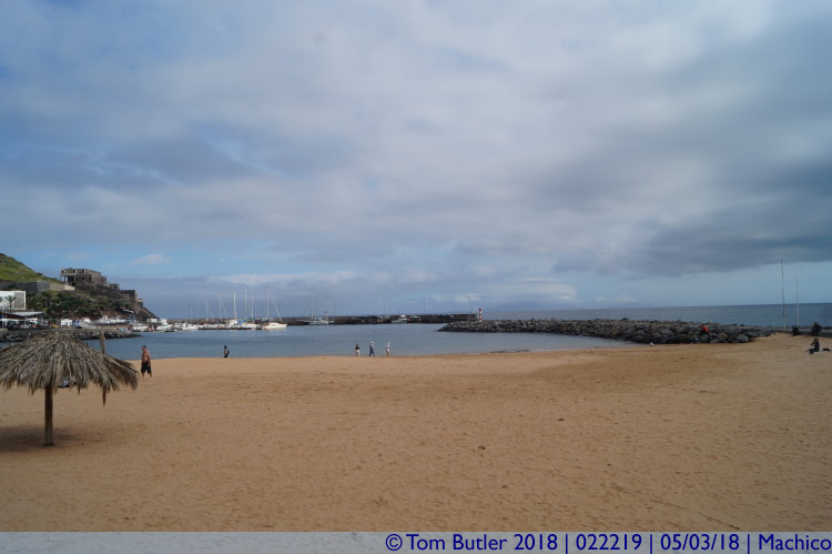 Photo ID: 022219, Sandy beach, Machico, Portugal