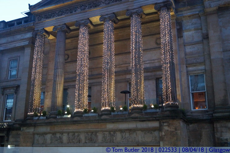 Photo ID: 022533, Illuminated columns, Glasgow, Scotland