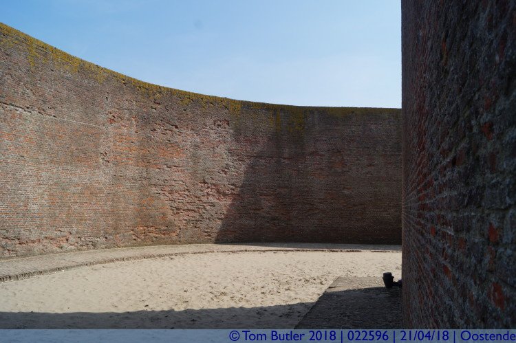 Photo ID: 022596, In the moat, Oostende, Belgium