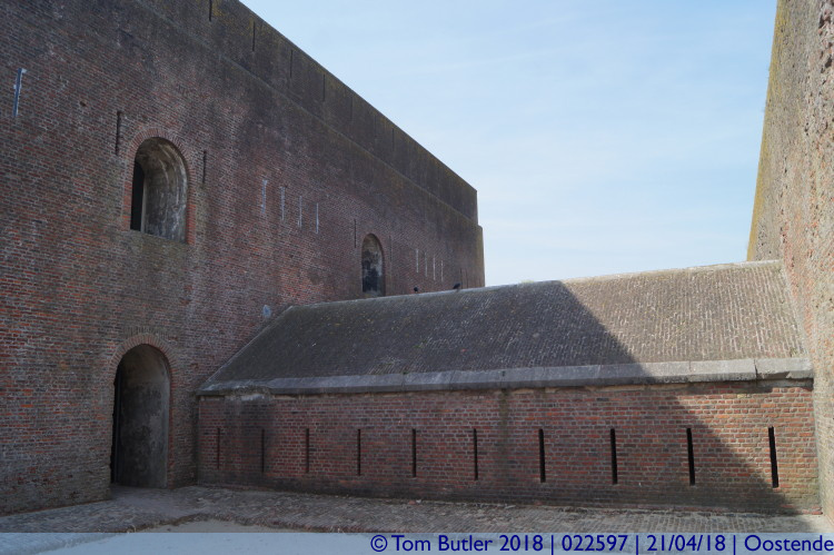 Photo ID: 022597, Moat and fort, Oostende, Belgium