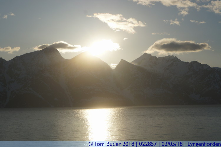 Photo ID: 022857, Sun dips being the peaks, Lyngenfjorden, Norway
