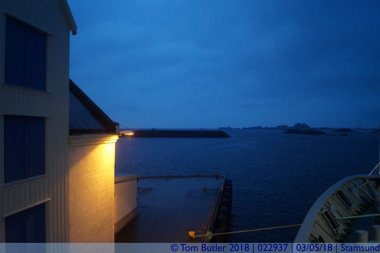 Photo ID: 022937, Harbour view, Stamsund, Norway
