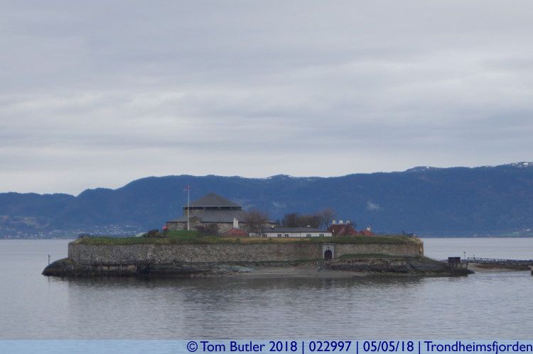 Photo ID: 022997, The island fort, Trondheimsfjorden, Norway