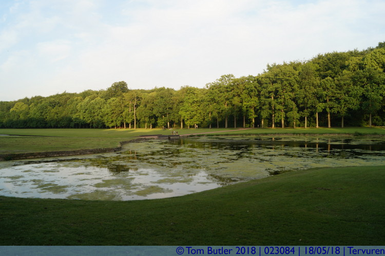 Photo ID: 023084, By the lakes, Tervuren, Belgium