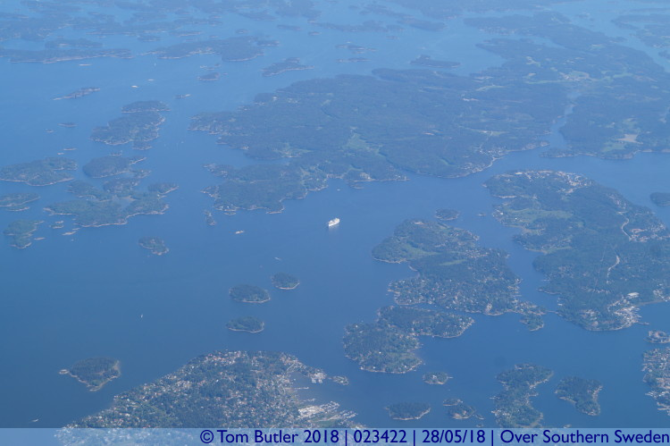 Photo ID: 023422, Cruising through the islands, Over Southern Sweden, Sweden