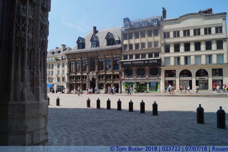 Photo ID: 023722, Place de la Cathdrale, Rouen, France