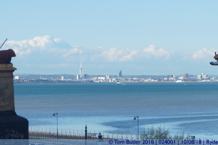Photo ID: 024001, Looking across the Solent, Ryde, Isle of Wight
