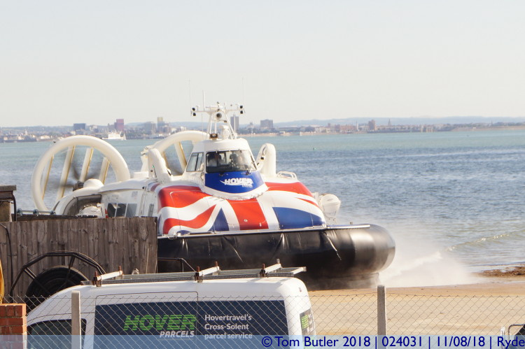 Photo ID: 024031, Hovercraft arrives, Ryde, Isle of Wight