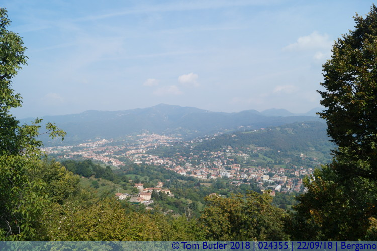 Photo ID: 024355, Foothills of the alps, Bergamo, Italy