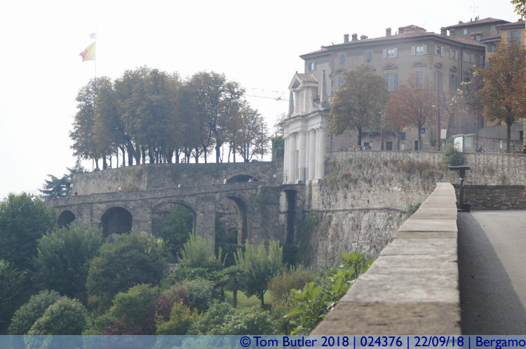 Photo ID: 024376, Along the walls, Bergamo, Italy