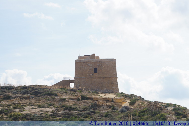 Photo ID: 024666, View of the tower, Dwejra, Malta