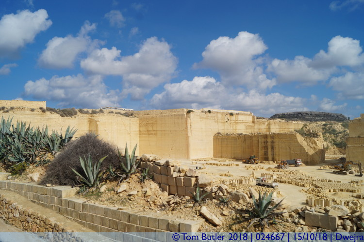 Photo ID: 024667, Quarry, Dwejra, Malta