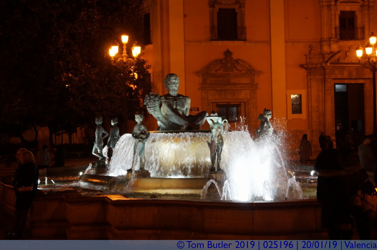 Photo ID: 025196, Neptune fountain, Valencia, Spain