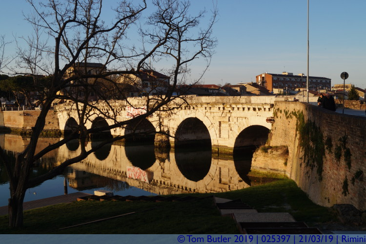 Photo ID: 025397, Ponte di Tiberio, Rimini, Italy