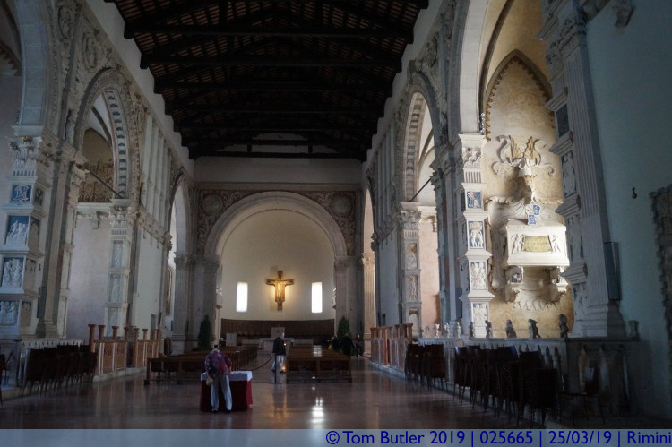 Photo ID: 025665, Inside the church, Rimini, Italy