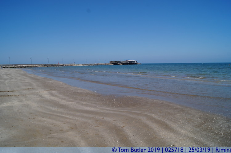 Photo ID: 025718, On the beach, Rimini, Italy