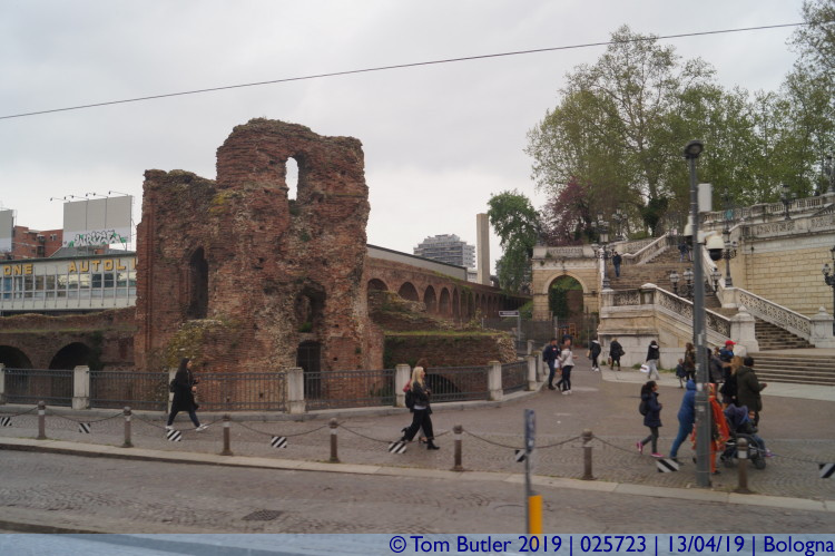 Photo ID: 025723, Inside the walls, Bologna, Italy
