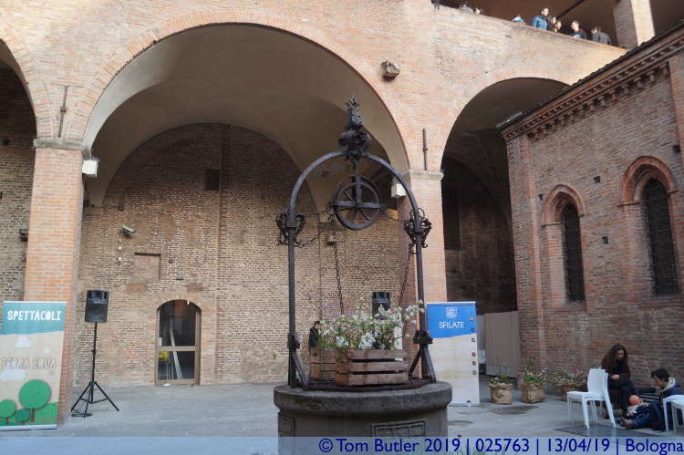Photo ID: 025763, In the courtyard, Bologna, Italy