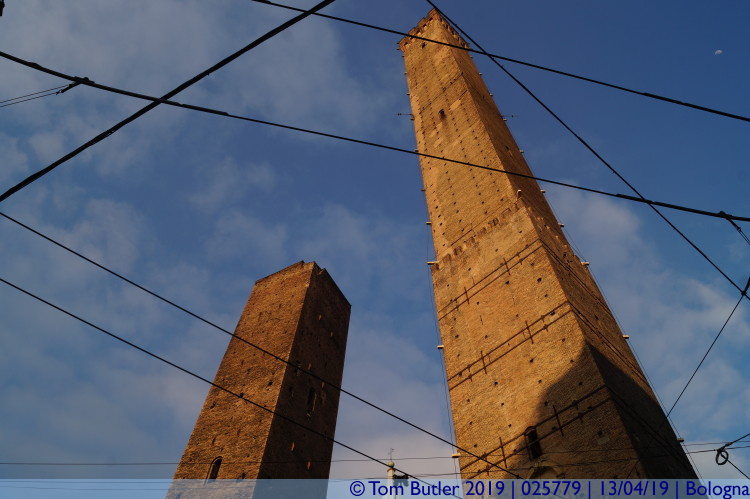 Photo ID: 025779, Towers and wires, Bologna, Italy