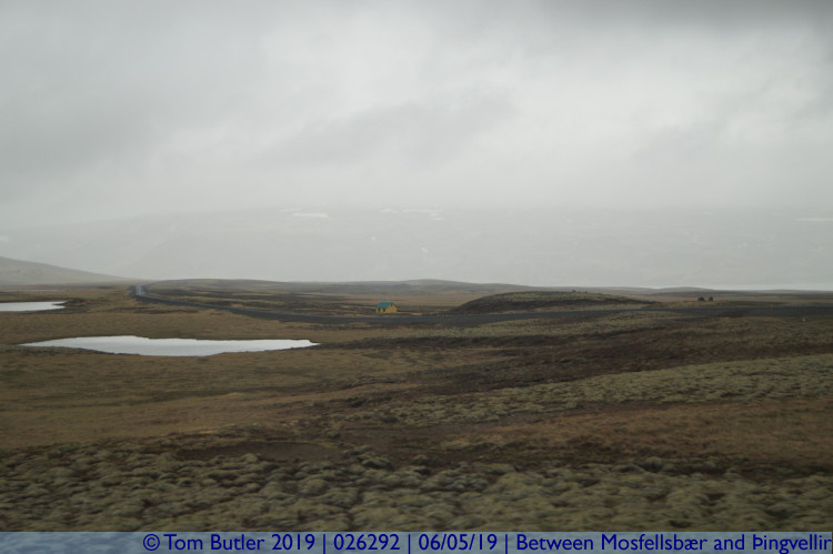 Photo ID: 026292, On the high plateau, Between Mosfellsbr and ingvellir, Iceland