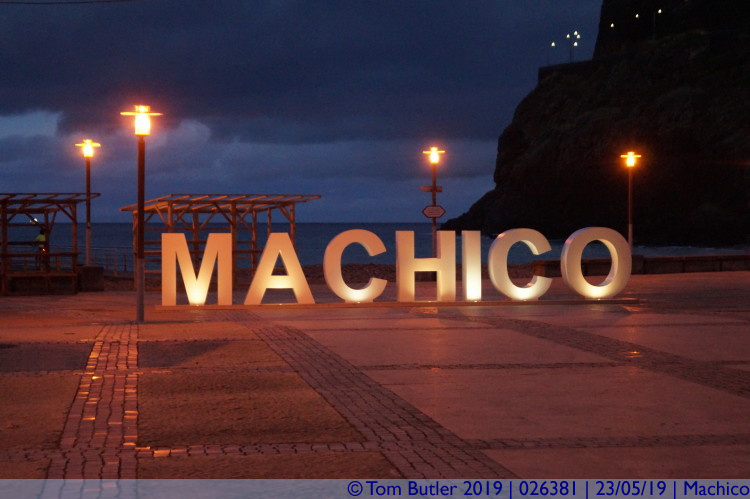 Photo ID: 026381, Just like Hollywood, Machico, Portugal