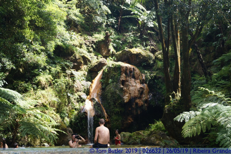 Photo ID: 026632, Waterfall and pool, Ribeira Grande, Portugal
