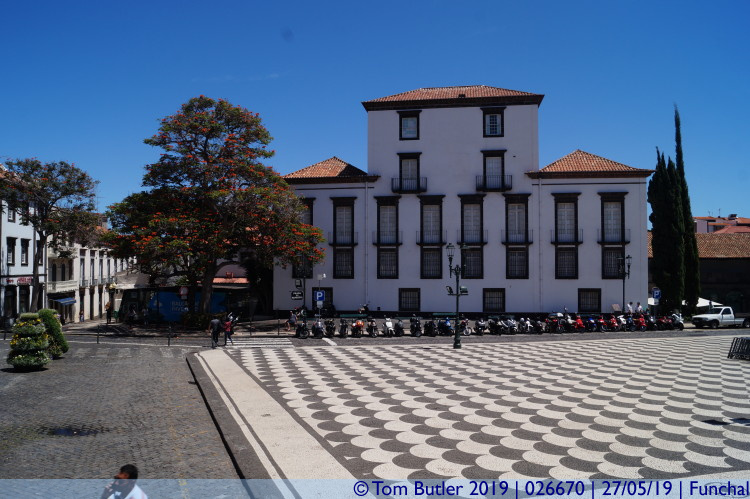 Photo ID: 026670, In the town hall square, Funchal, Portugal