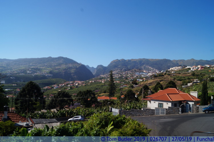 Photo ID: 026707, Pass through the hills, Funchal, Portugal