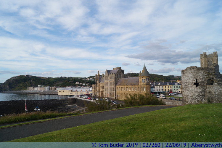Photo ID: 027260, Castle hill, Aberystwyth, Wales