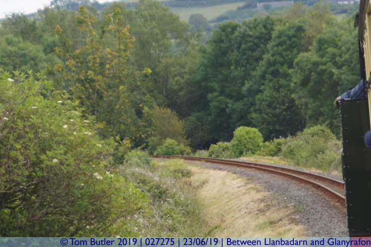 Photo ID: 027275, Curving track, Between Llanbadarn and Glanyrafon, Wales