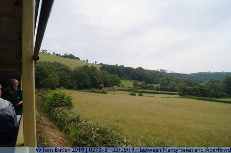 Photo ID: 027318, Approaching the station, Between Nantyronen and Aberffrwd, Wales