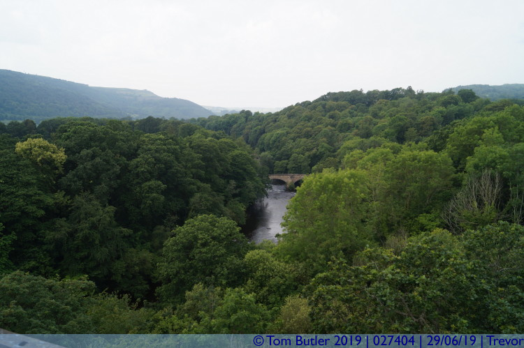 Photo ID: 027404, River Dee under the Pontcysyllte Aqueduct, Trevor, Wales