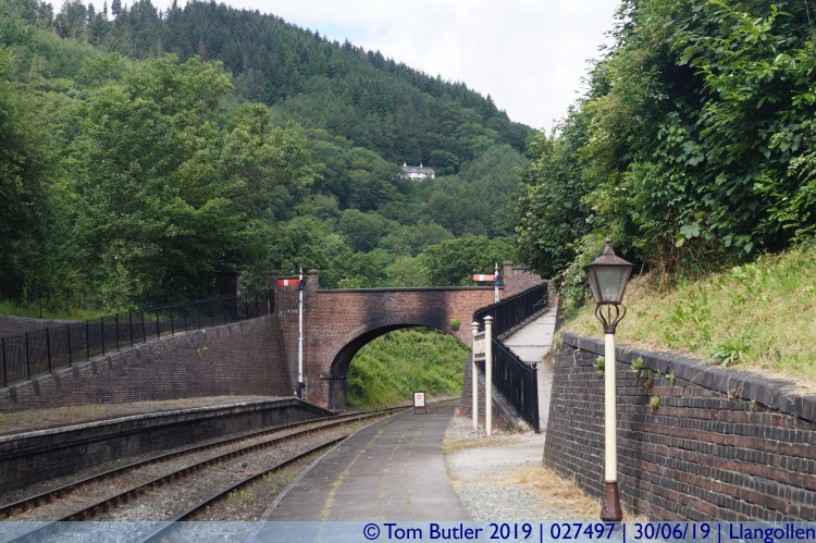 Photo ID: 027497, Looking down the line, Llangollen, Wales