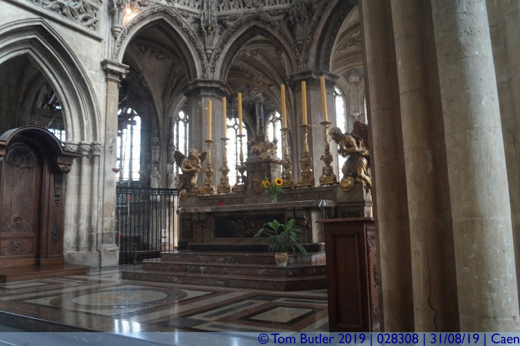 Photo ID: 028308, Altar, Caen, France