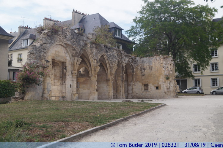 Photo ID: 028321, Vestiges de l'ancienne glise Saint-Gilles, Caen, France