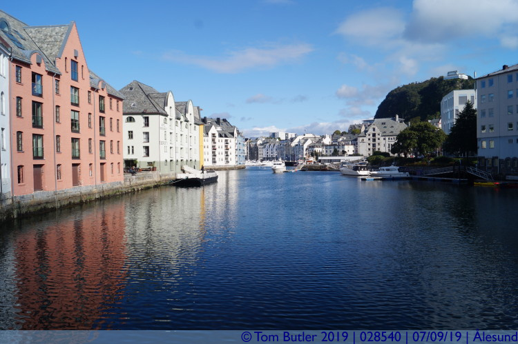 Photo ID: 028540, lesundet, lesund, Norway