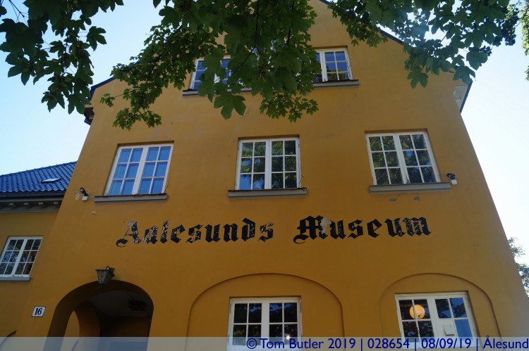 Photo ID: 028654, Aalesunds Museum, lesund, Norway