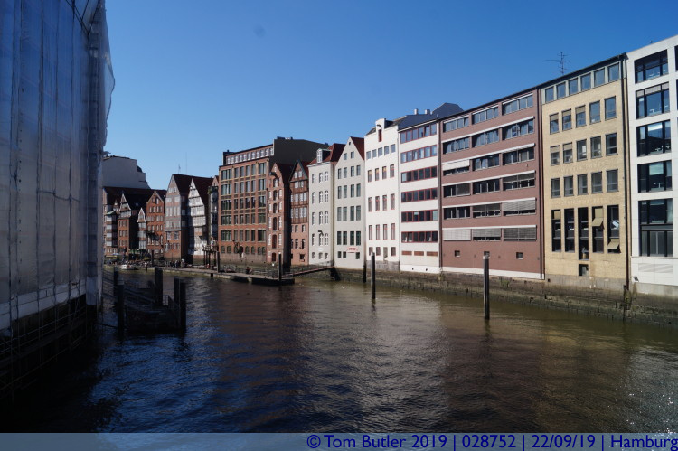 Photo ID: 028752, Nikolaifleet, Hamburg, Germany