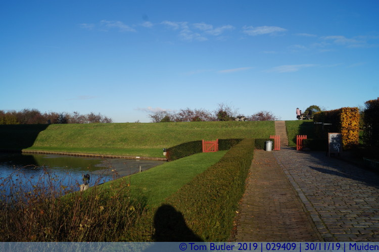 Photo ID: 029410, Moat and Dyke, Muiden, Netherlands