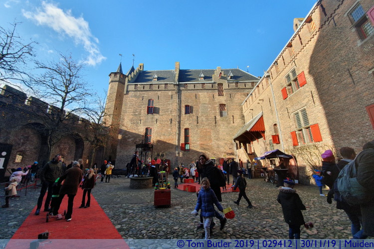 Photo ID: 029413, Inside the castle, Muiden, Netherlands