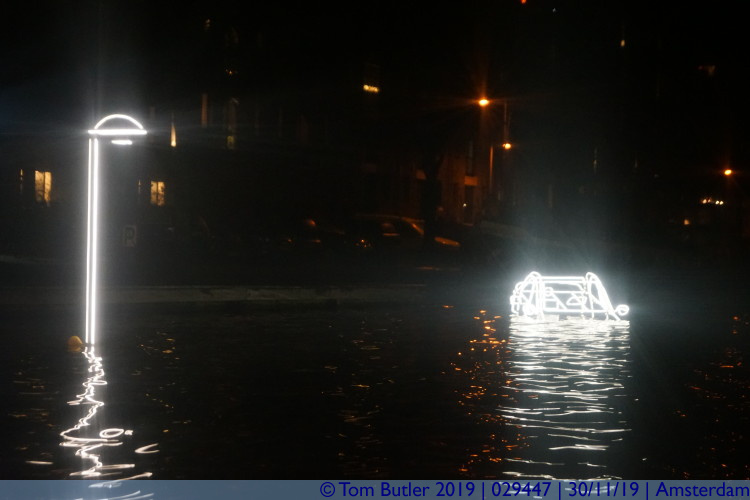 Photo ID: 029447, Light installation of a flood, Amsterdam, Netherlands