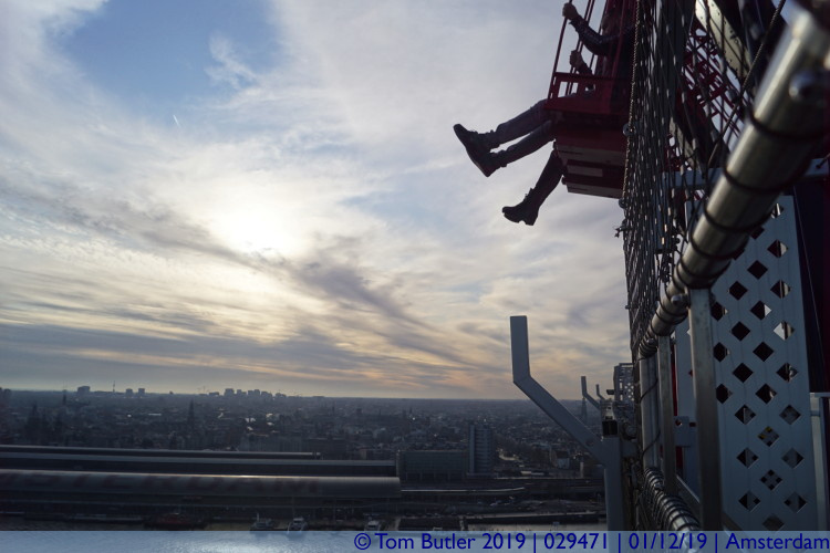 Photo ID: 029471, Swinging off a tall building, Amsterdam, Netherlands