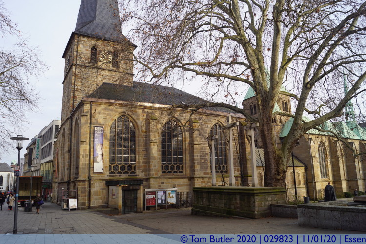 Photo ID: 029823, St John and the Cathedral, Essen, Germany